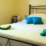 Annamaria House Apartmán *
