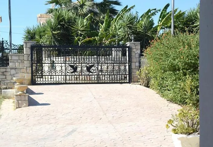 Διαμέρισμα Annamaria House *